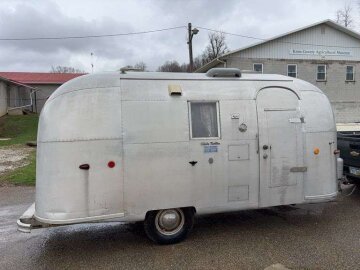1964 Airstream Globetrotter