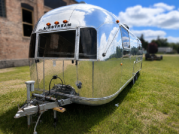 1969 Airstream Land Yacht
