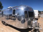 Thumbnail Photo 6 for 1971 Airstream Land Yacht