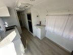 Thumbnail Photo 2 for 1977 Airstream Sovereign