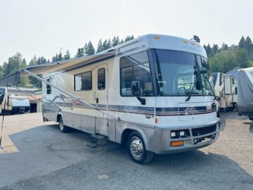 1999 Winnebago Adventurer