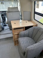 Thumbnail Photo 4 for 1999 Winnebago Rialta 22QD for Sale by Owner