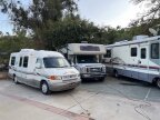 Thumbnail Photo 4 for 2000 Winnebago Rialta 22QD