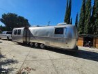 Thumbnail Photo 2 for 2001 Airstream Other Airstream Models