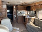 Thumbnail Photo 3 for 2001 Alpine Coach Other Alpine Coach Models for Sale by Owner
