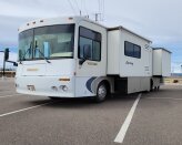 2001 Winnebago Journey