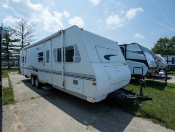 2002 R-Vision Trail Lite