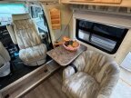 Thumbnail Photo 6 for 2002 Winnebago Rialta