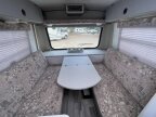 Thumbnail Photo 4 for 2002 Winnebago Rialta