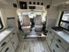 Thumbnail Photo 2 for 2002 Winnebago Rialta