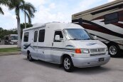 2003 Winnebago Rialta
