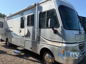 2004 Fleetwood Southwind