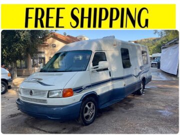 2004 Winnebago Rialta 22QD