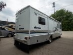 Thumbnail Photo 2 for 2004 Winnebago Sightseer