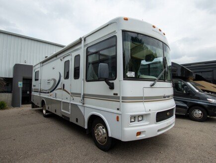 Photo 1 for 2004 Winnebago Sightseer