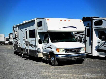 Photo 1 for 2005 Coachmen Leprechaun