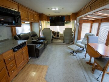 2005 Gulf Stream Sun Voyager