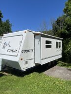 Thumbnail Photo 4 for 2005 KZ Coyote for Sale by Owner