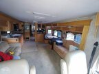 Thumbnail Photo 4 for 2005 National RV Tropi-Cal