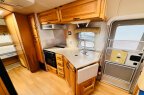 Thumbnail Photo 4 for 2007 Airstream Classic Limited for Sale by Owner