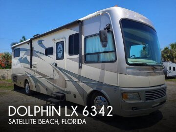 2007 National RV Dolphin
