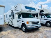 2008 Coachmen Freedom Express