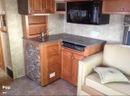 Thumbnail Photo 6 for 2008 Gulf Stream B Touring Cruiser 5291