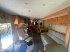 Thumbnail Photo 2 for 2008 Winnebago Adventurer
