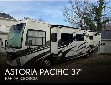 2009 Damon Astoria
