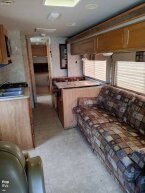 Thumbnail Photo 1 for 2009 Winnebago Vista