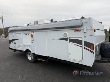 2010 Coleman Highlander