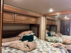 Thumbnail Photo 6 for 2010 Winnebago Adventurer