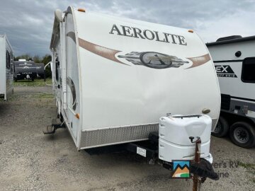 2011 Dutchmen Aerolite