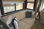 Thumbnail Photo 6 for 2011 Fleetwood Southwind