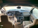 Thumbnail Photo 4 for 2011 Fleetwood Tioga