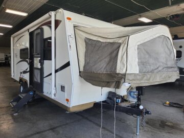 2011 Forest River Rockwood 233S