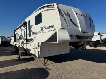 2011 Keystone Fuzion