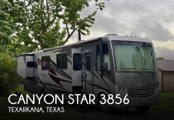 2011 Newmar Canyon Star