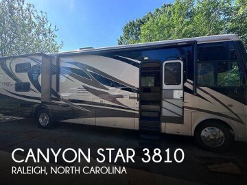 2011 Newmar Canyon Star