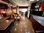 Thumbnail Photo 3 for 2011 Newmar Ventana