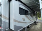 Thumbnail Photo 4 for 2011 Winnebago Sightseer