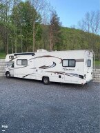 Thumbnail Photo 2 for 2012 Coachmen Freelander