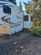 Thumbnail Photo 4 for 2012 Dutchmen Denali 26FB for Sale by Owner