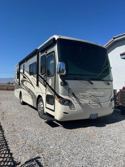 Photo 1 for 2012 Tiffin Allegro Breeze 28BR for Sale by Owner