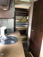Thumbnail Photo 5 for 2012 Winnebago View 24G