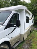 Thumbnail Photo 2 for 2012 Winnebago View 24G