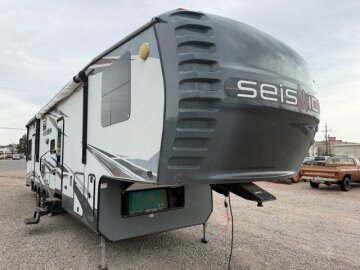 2013 JAYCO Seismic