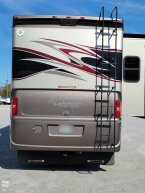 Thumbnail Photo 3 for 2013 Tiffin Allegro