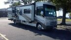Thumbnail Photo 3 for 2013 Winnebago Adventurer