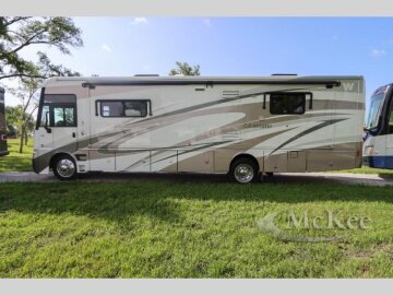 2013 Winnebago Adventurer